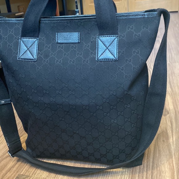 💯 % authentic Gucci crossbody bag - Picture 7 of 16